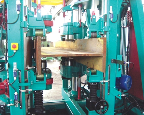 Horizontal double flange straightening machine for H-beam